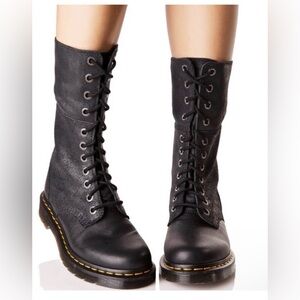 Dr. Martens Hazil Virginia Tall Slouch Boots. Sz 6